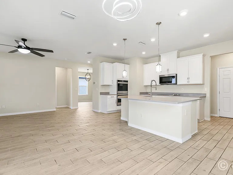 13441 Palmera Vista Dr — Photo 14