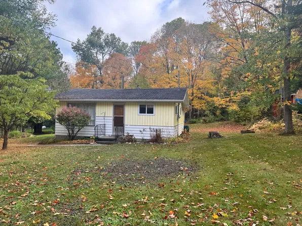 373 Doe Lake Rd, Armour, ON P0A 1L0