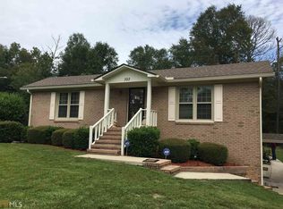 303 Crestview Dr, East Dublin, GA 31027