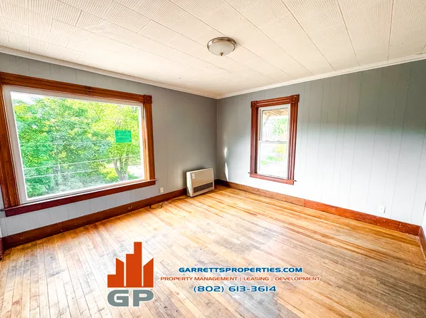 78 Elm St APT 3, Barre, VT 05641