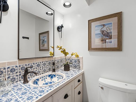 5th image of 616 Paseo De La Cuma APT A