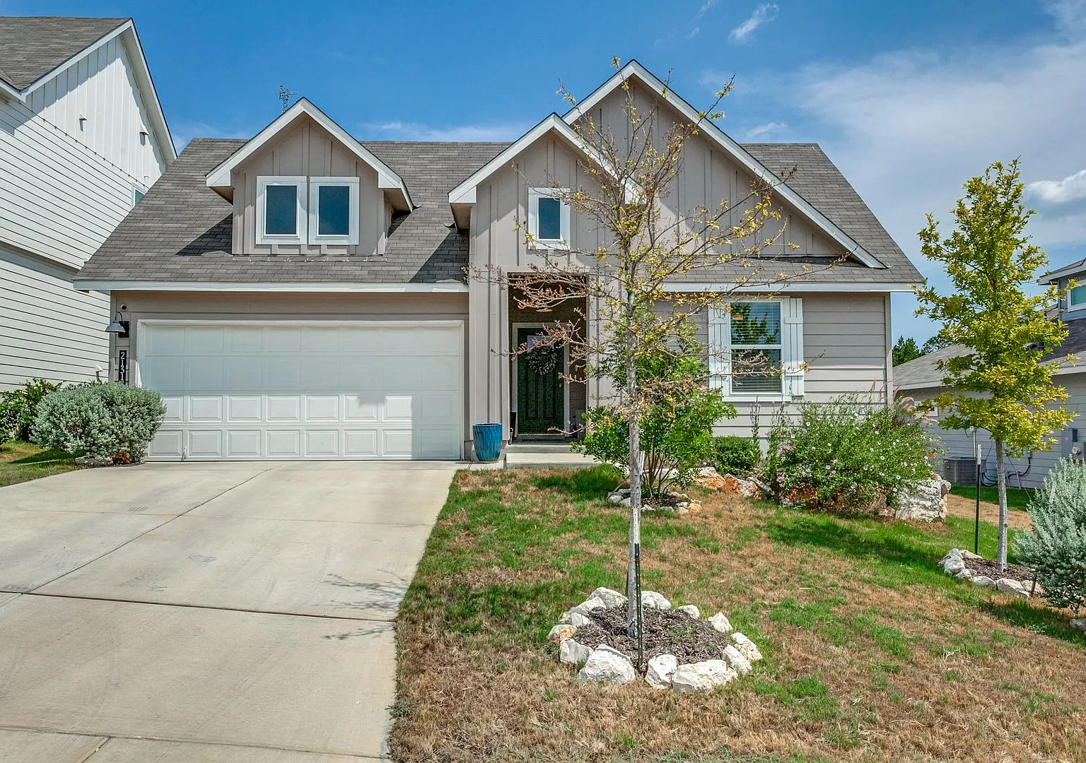 Gorgeous 4-Bedroom One Story In Brookstone Creek — Photo 1