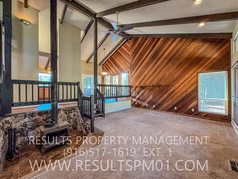 3415 Nathan Ct — Photo 11