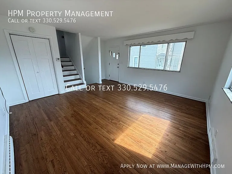 15 W York St — Photo 6
