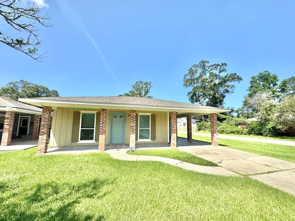8740 Aubin St, Denham Springs, LA 70726
