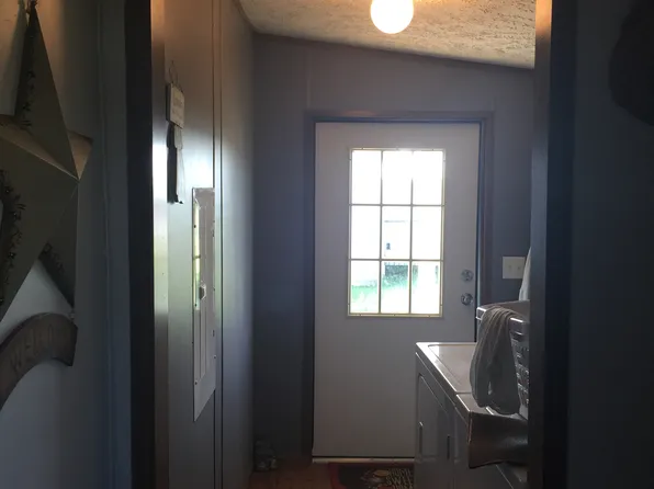 74 Grandview Cir, Flemingsburg, KY 41041