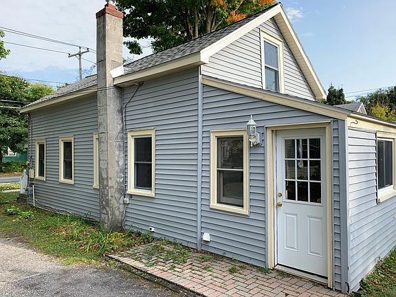 3rd image of 306 S Manlius St