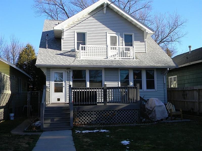 2nd image of 2211 Hammond Ave