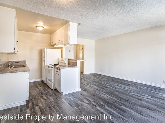 5th image of 7075 Lanewood Ave #23