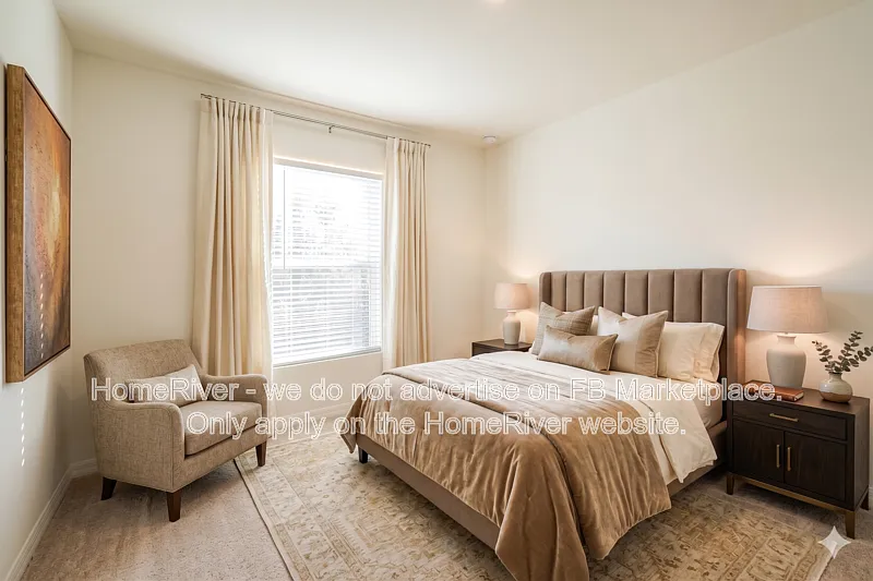 4 bed, 2.0 bath, 1665 sqft, $1,915 — Photo 4