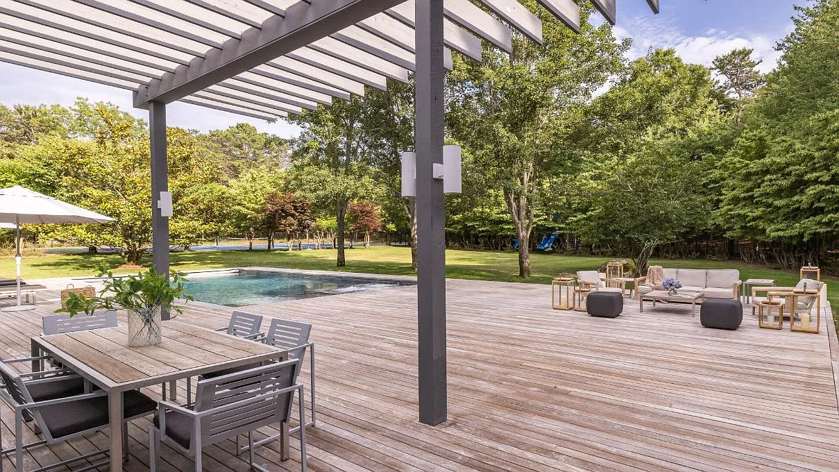 Luxury Home with Resort Pool, Hot Tub, Tennis & Basketball Court — Photo 4