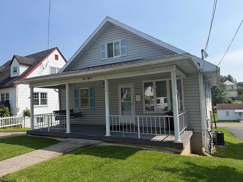 2nd image of 115 Cochran St