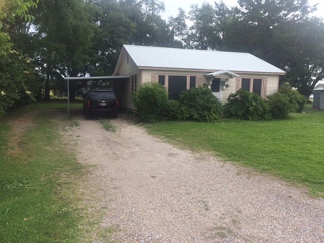 1st image of 224 Swamp St