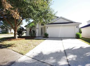 605 Oxford Dr, Davenport, FL 33897