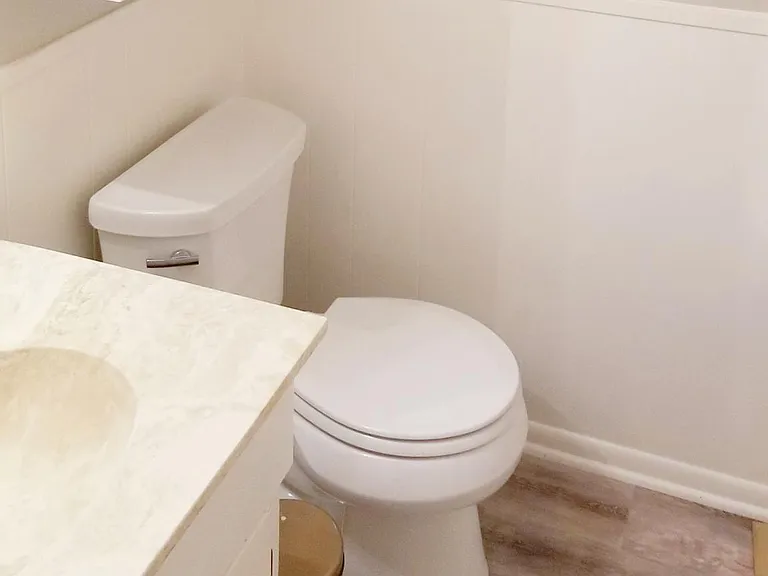 9317 Powhatan Dr — Photo 38
