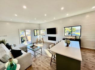 1401 E Palm Ave, El Segundo, CA 90245