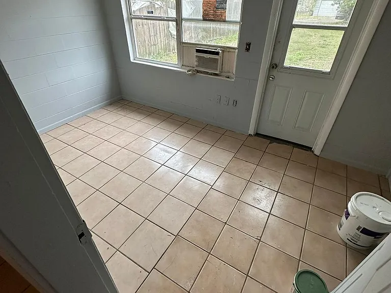 1408 Ohio Ave — Photo 3
