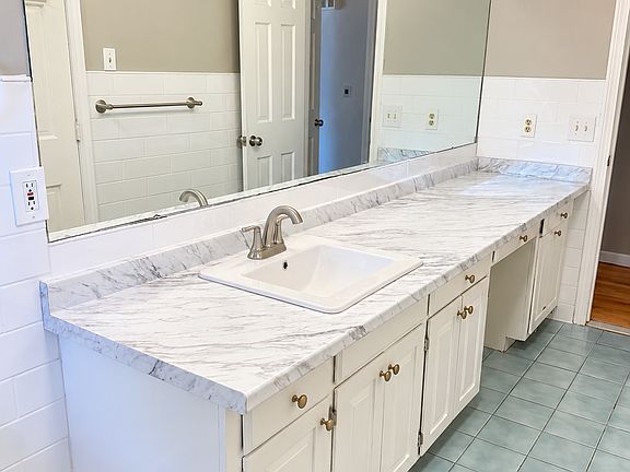 bathroom #1