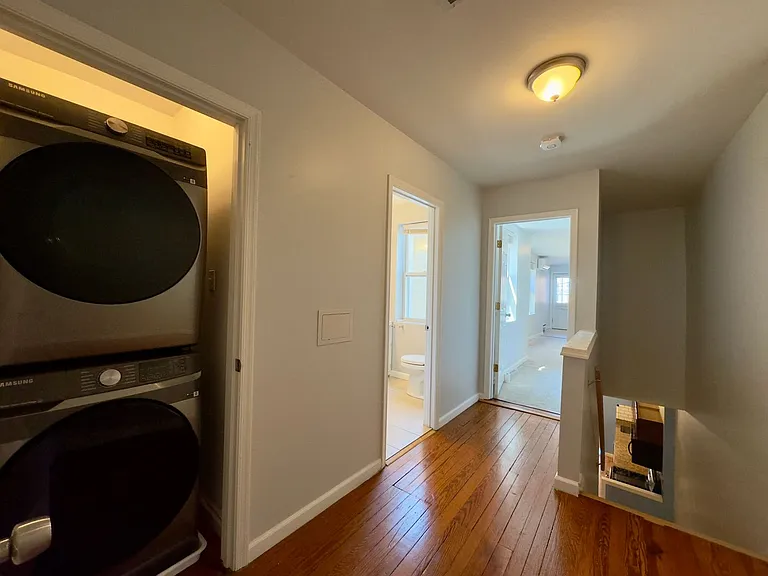 934 S East Ave — Photo 21
