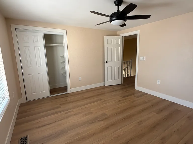7477 Ullom Dr — Photo 18