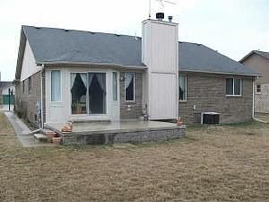 2nd image of 25590 Noble Dr