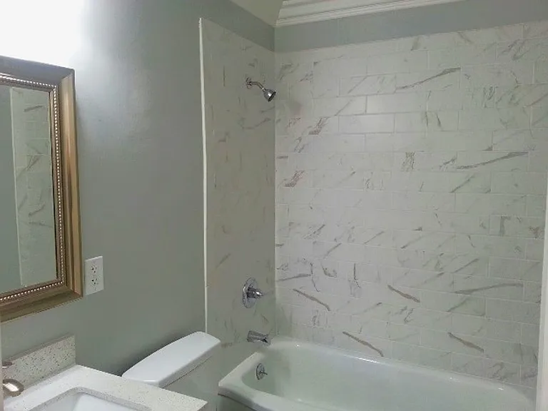 433 Adams St #3A — Photo 6