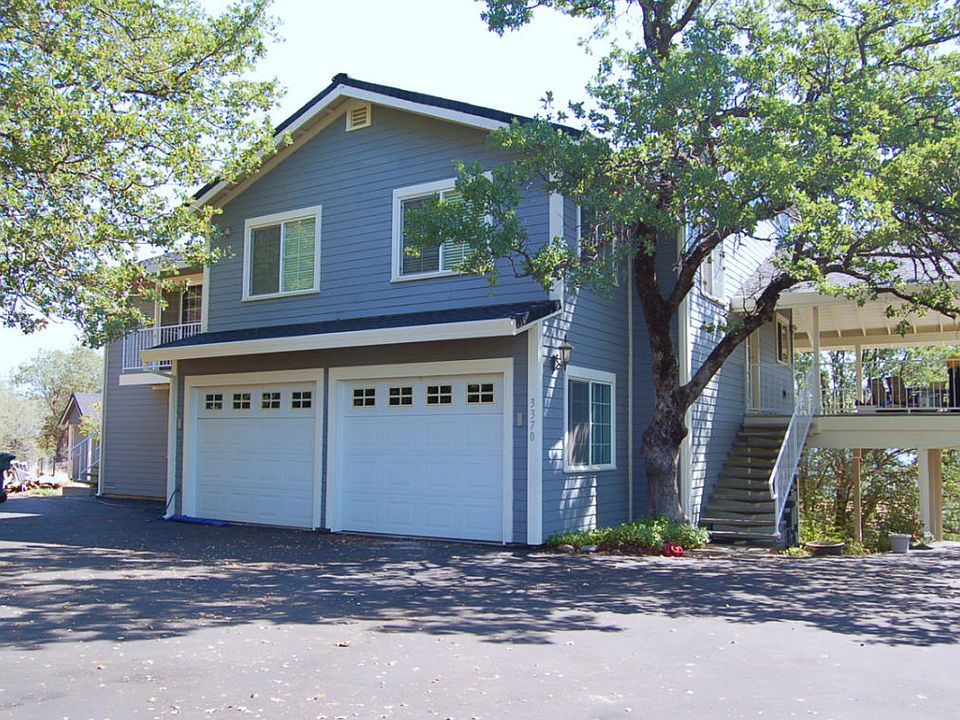 1st image of 3370 Oakwood Pl