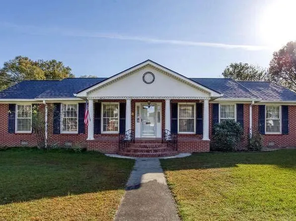 408 N College St, Cedartown, GA 30125