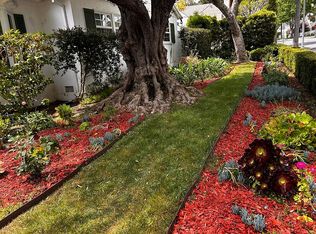 9167 Carmelita Ave, Beverly Hills, CA 90210