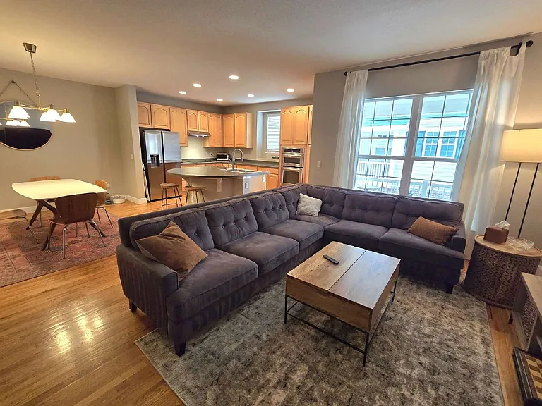 3801 S Dayton St — Photo 14