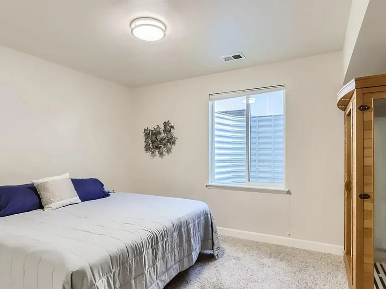 1518 Glacier Ave — Photo 24