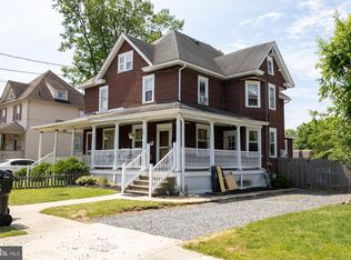 60 N Oak Ave, Pitman, NJ 08071