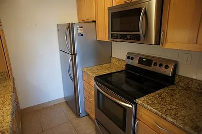 2 bed, 1200 sqft, $5,500 — Photo 3