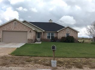 7008 N Mockingbird Ln, Hobbs, NM 88242