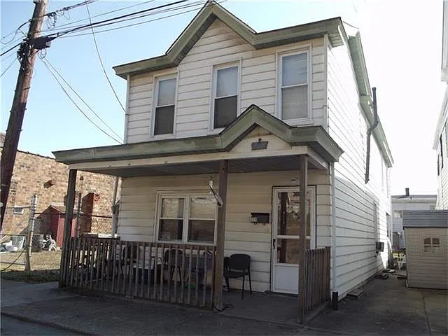 1819 S Canal St photo 1