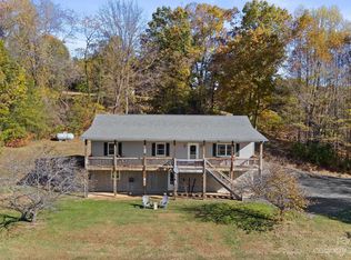 49 Virginia Ave, Canton, NC 28716