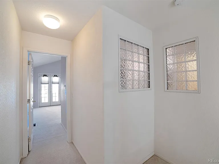 9816 E Carolina Pl — Photo 10
