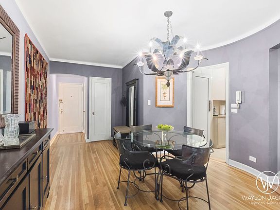 2nd image of 310 W 55th St APT 1J