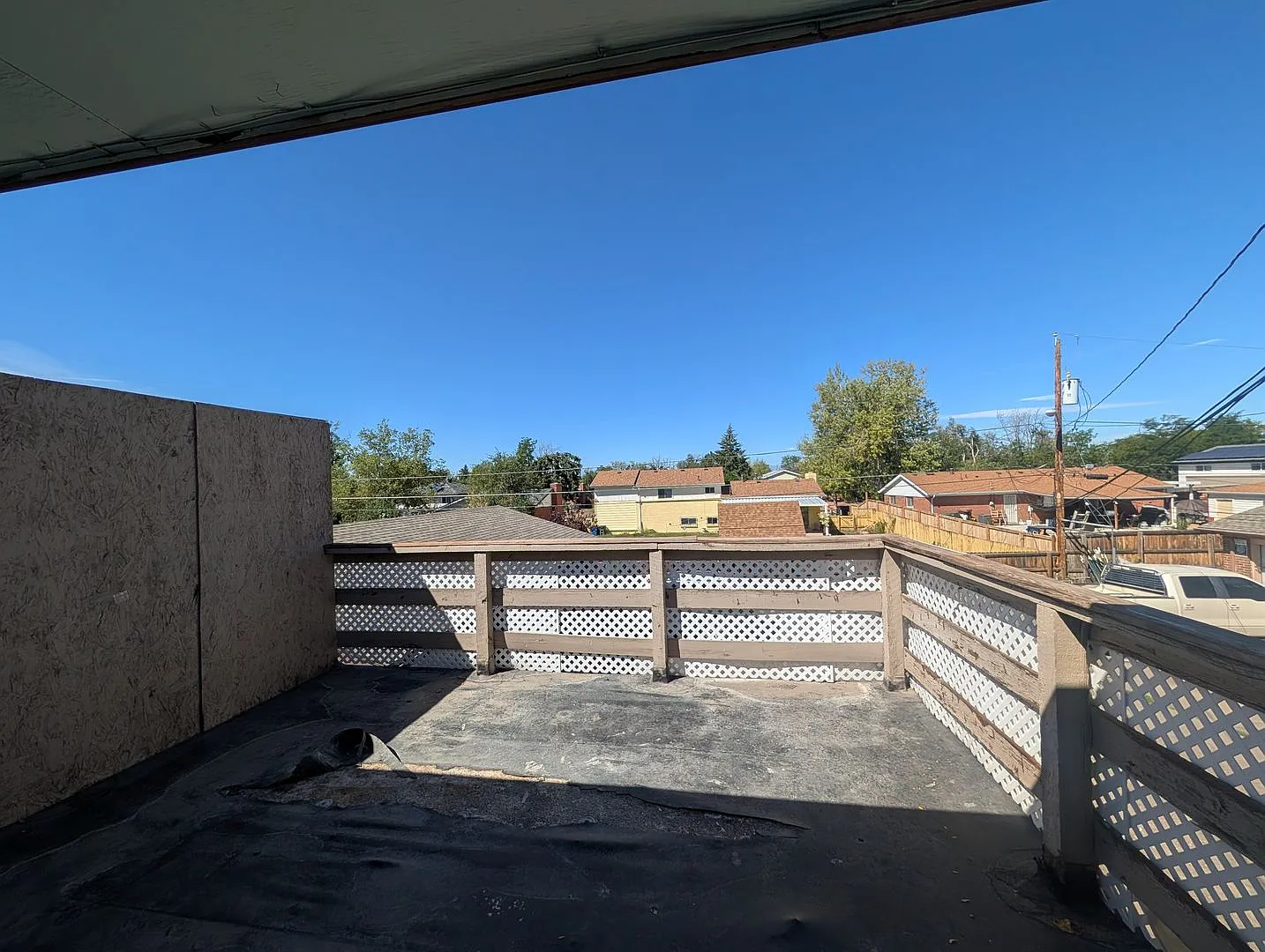 Comfortable 4 Bedroom Townhome In Aurora — Photo 4