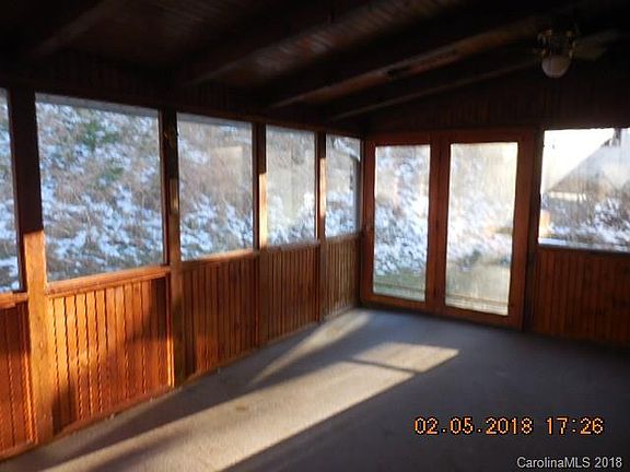 5th image of 37 Thriftwood Dr