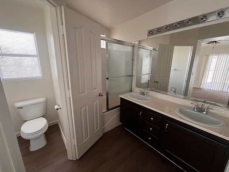 1501 Waterton Dr — Photo 11
