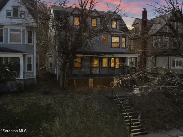 916 Quincy Ave, Scranton, PA 18510