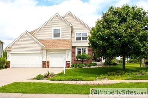 1st image of 11027 Nassau Cir NE