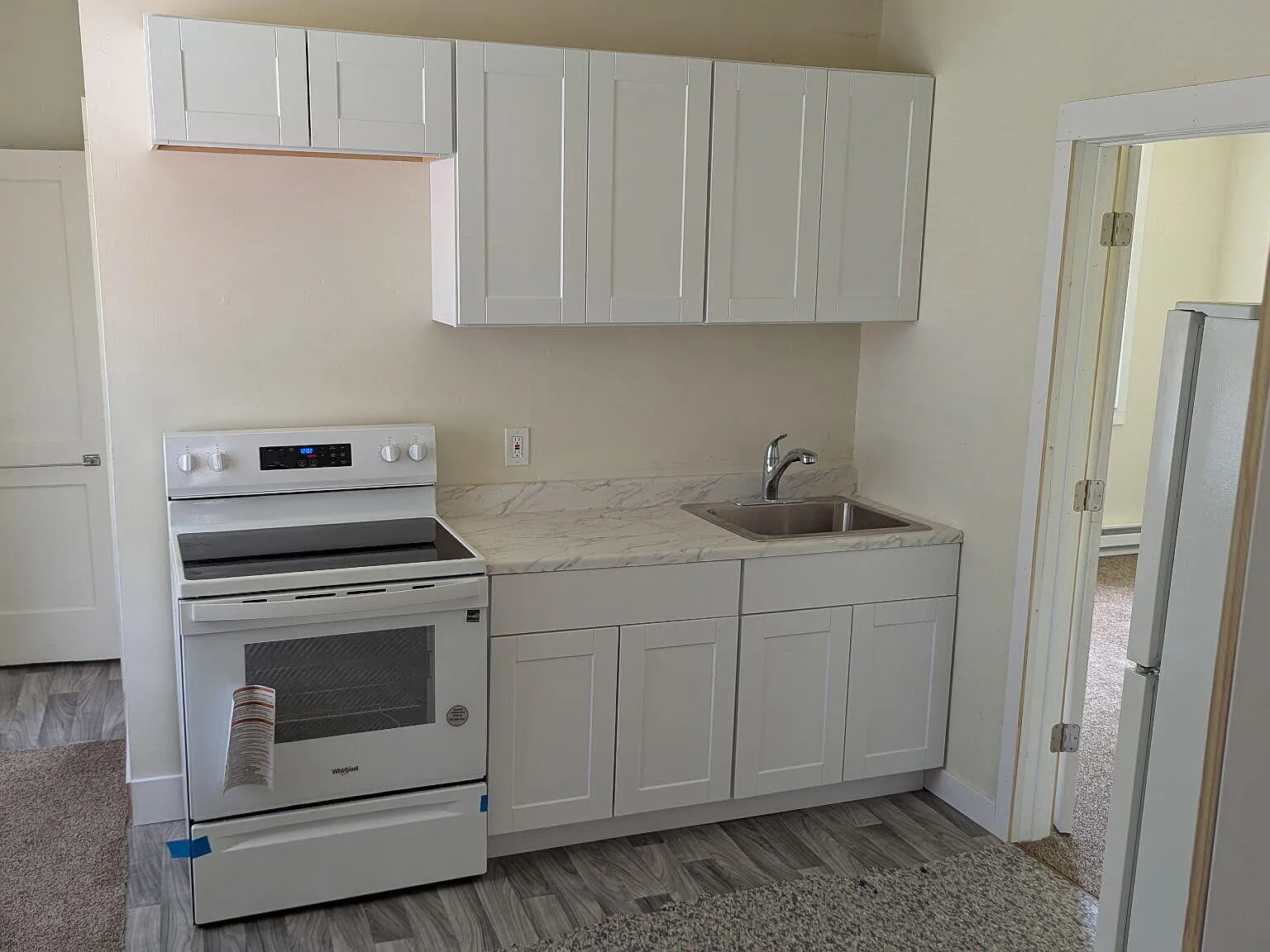 2 bed, 2.0 bath, 580 sqft, $1,300 — Photo 3