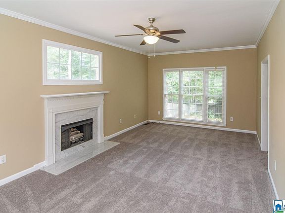 5th image of 253 Woodbury Dr