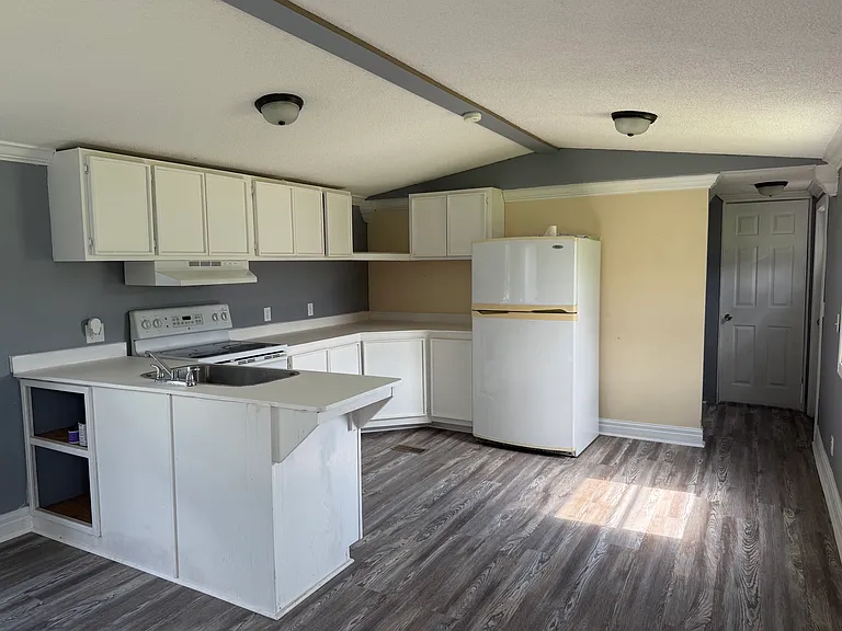 3550 Alice Dr — Photo 6