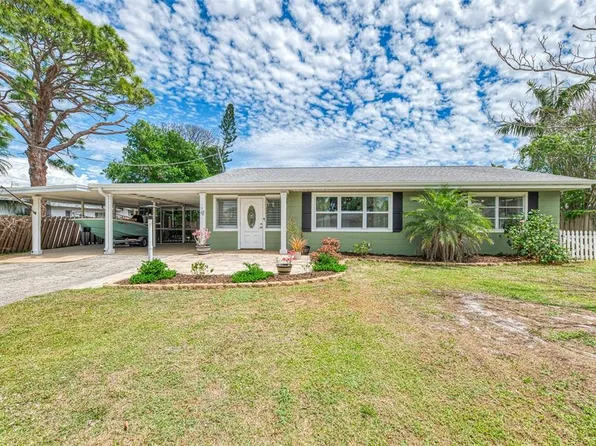 71 Winson Ave, Englewood, FL 34223