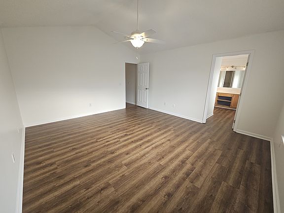 4th image of 1503 Flushing Dr