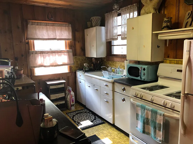 2926 W Platte Ave — Photo 5