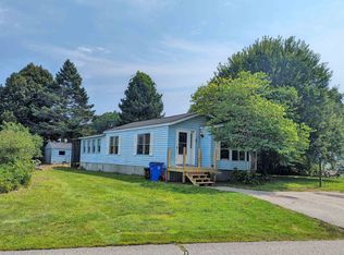 21 Donna Dr, Exeter, NH 03833